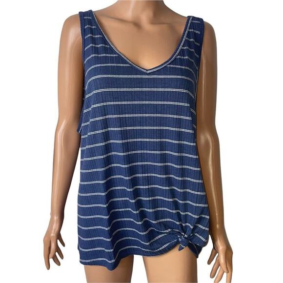 Juniors' Plus Size top SO Knot Front Double V Tank size 
2X, Blue Striped NEW - Picture 3 of 9